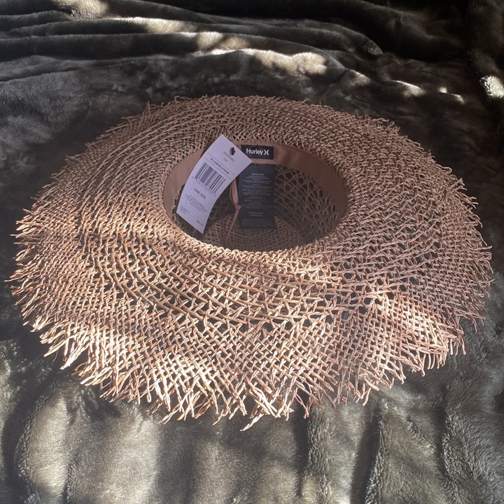 HURLEY Tan Wide-Brimmed Sun Lisbon Straw Hat with Natural Weave NWT - Picture 14 of 16